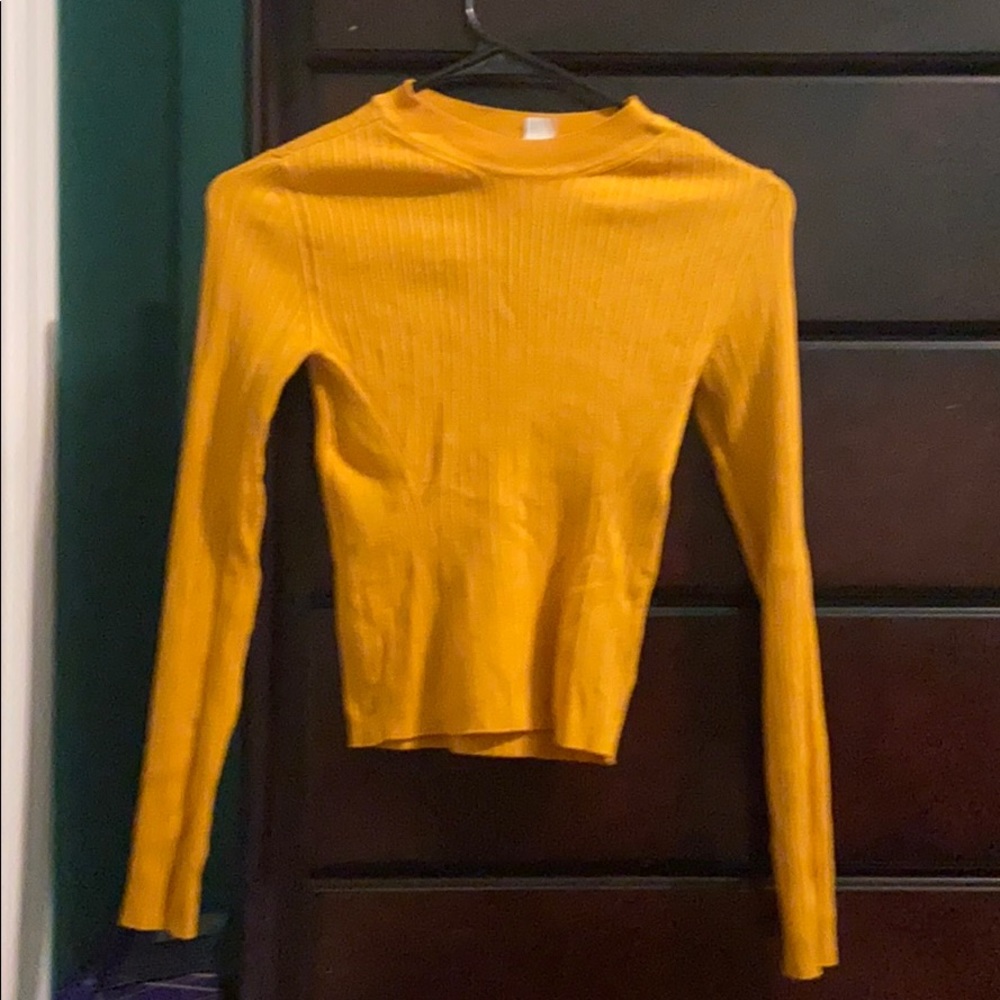 Mustard tight fit ribbed sweater